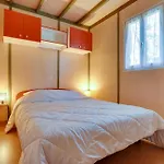 Stunning Home In La Faute-Sur-Mer With Heated Swimming Pool * La Faute-sur-Mer