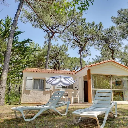 بيت للعطل Beautiful Home In La Faute-Sur-Mer لا فاوت سور مير