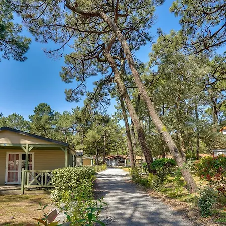 Stunning Home In La Faute-Sur-Mer With Heated Swimming Pool La Faute-sur-Mer